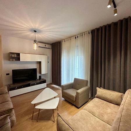 Lake Escape - Home 2 Tirana Exterior photo