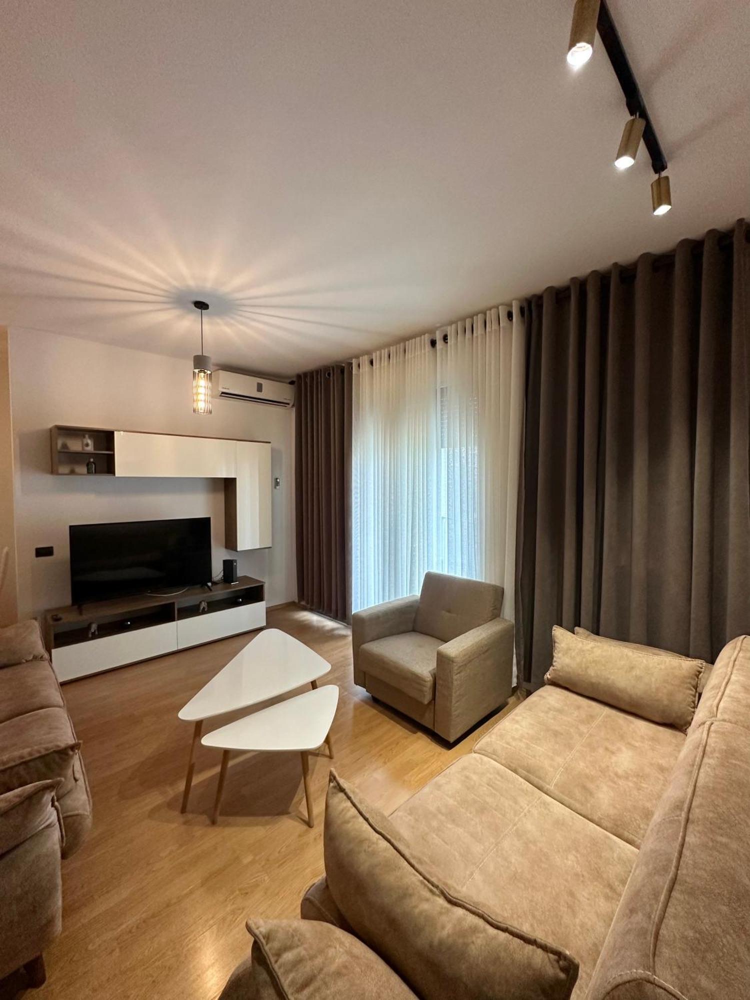 Lake Escape - Home 2 Tirana Exterior photo